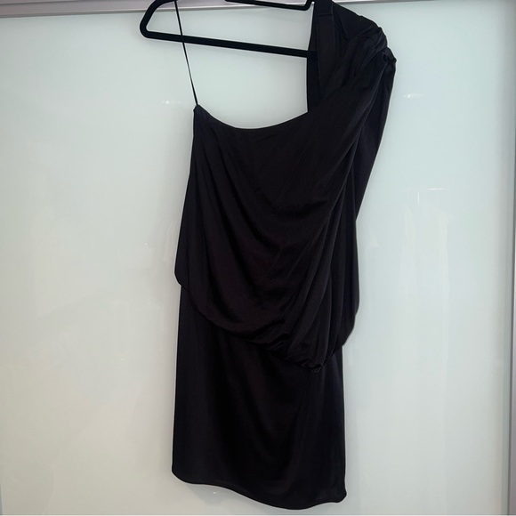 Trina Turk NATALYA one shoulder DRESS black size 8 - Picture 1 of 5